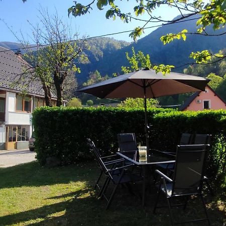 Apartma Soca Oasis Srpenica Bagian luar foto